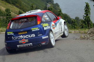 Illustration for article titled Manuals are dead and the enthusiast CVT will come. Oh yeah, the Matrix is going.